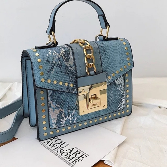 Designer Vintage Rivet Shoulder Bag - Picture 7 of 9